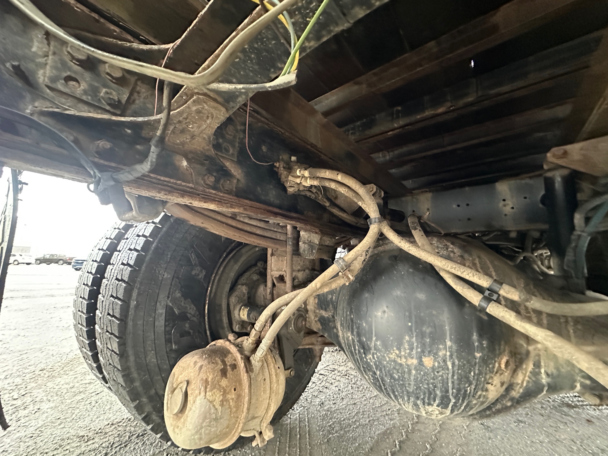 1997 FREIGHTLINER FL112 - Image 33