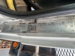 1997 FREIGHTLINER FL112 - Image 54