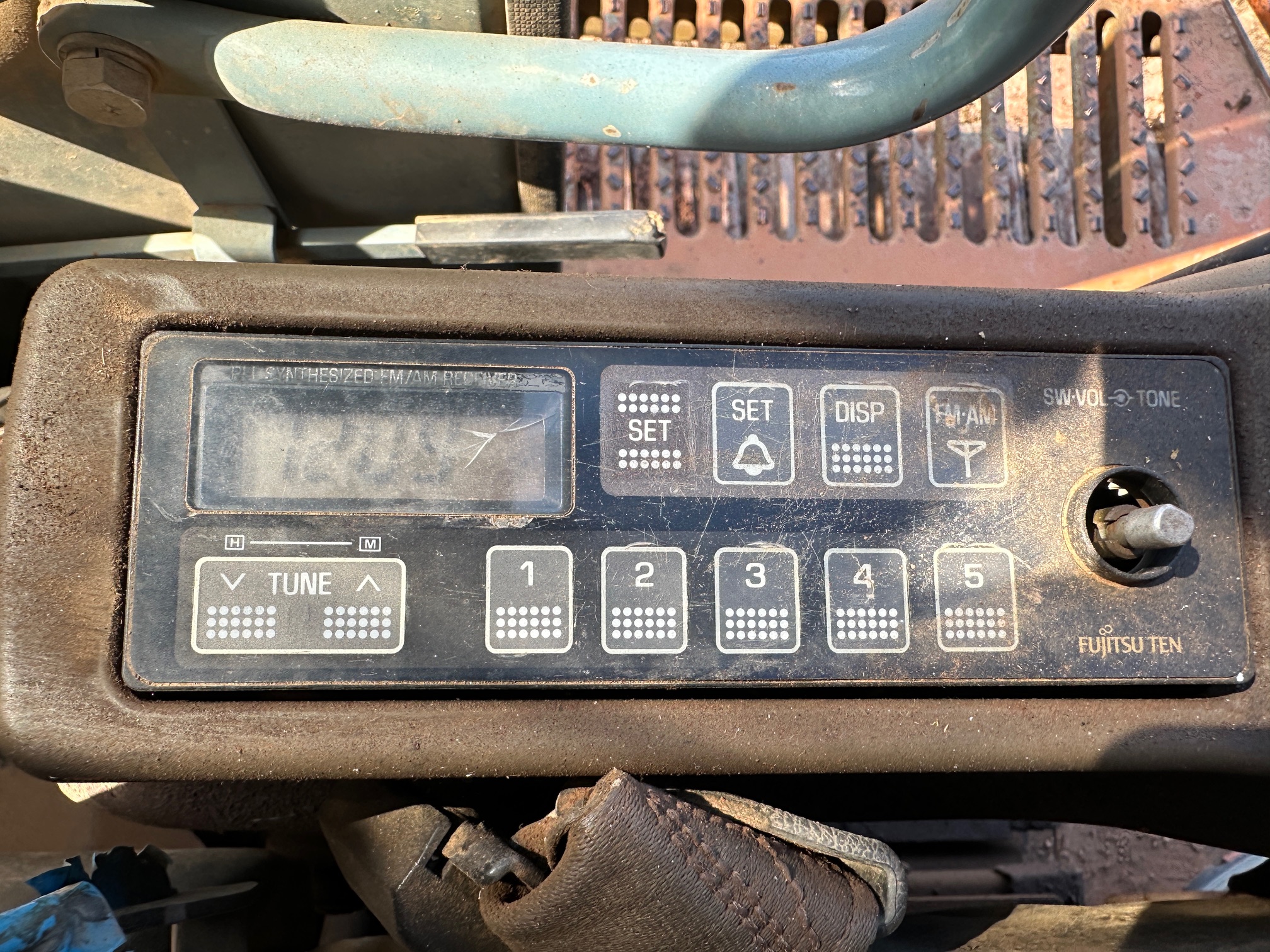 1997 HITACHI EX400LC-3 - Image 37