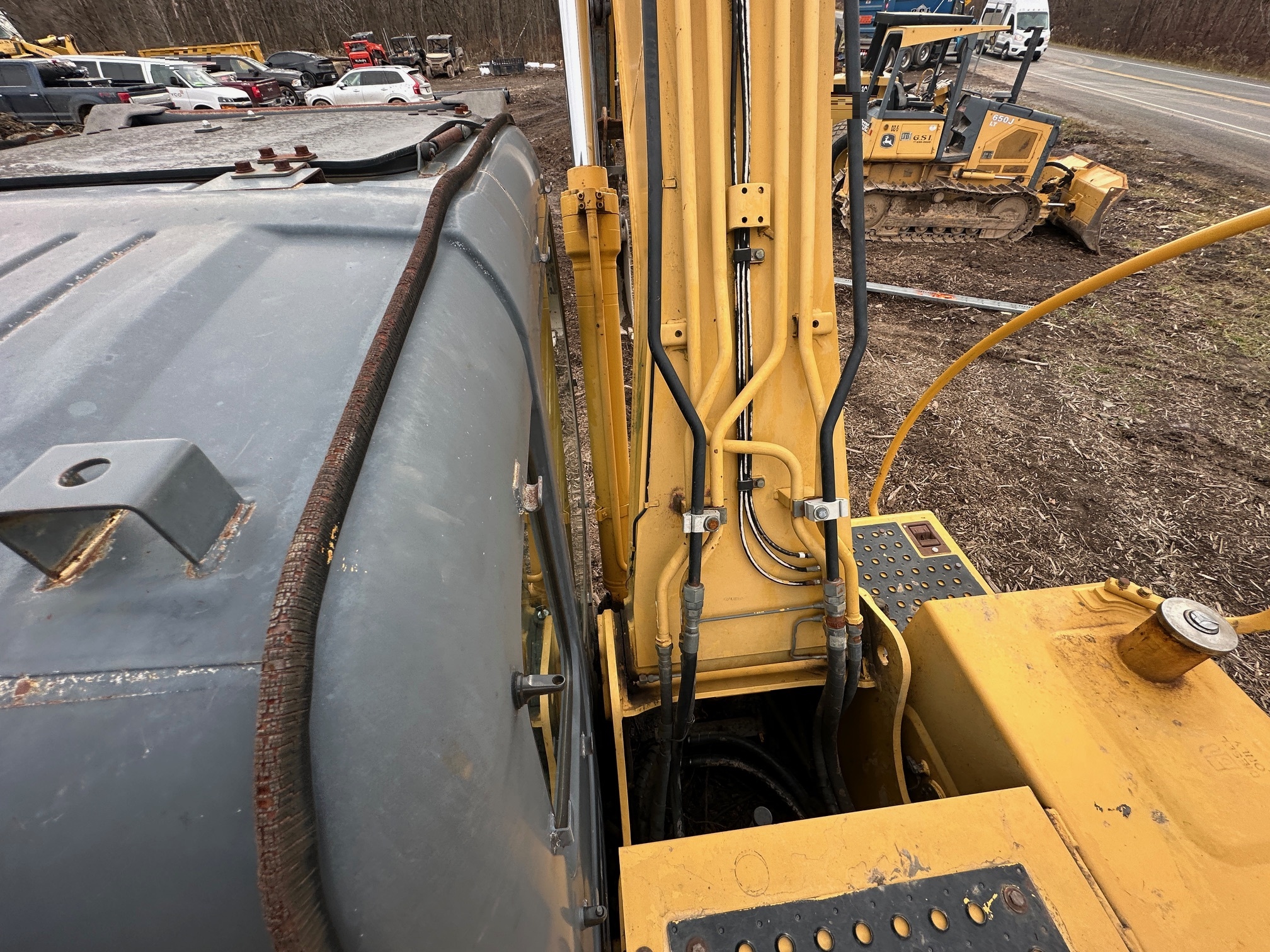 2005 DEERE 160C LC - Image 30