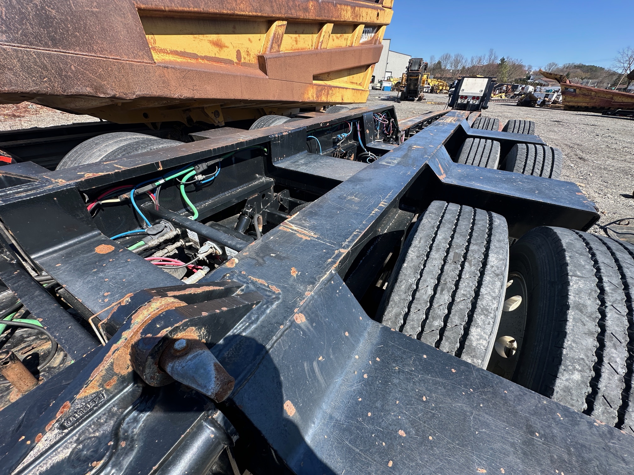 2015 TALBERT 65-Ton Lowboy w/ Beam Insert - Image 29