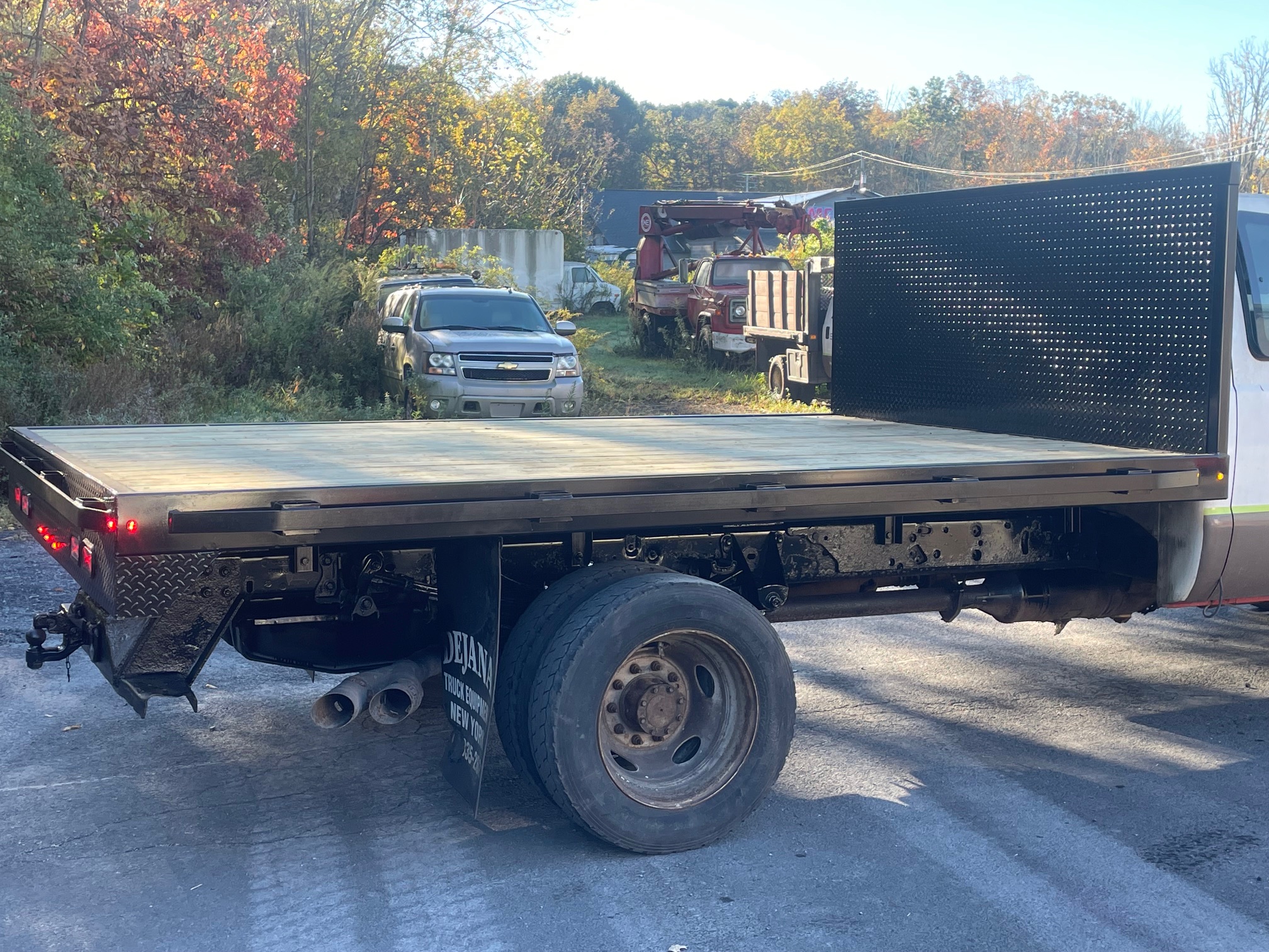 2024 CUSTOM Truck Flat Beds - view 4 of 6