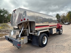 1995 GMC Topkick - Image 12