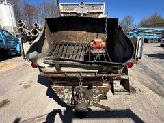 2006 FORD F650 Line Pump Truck - Image 19