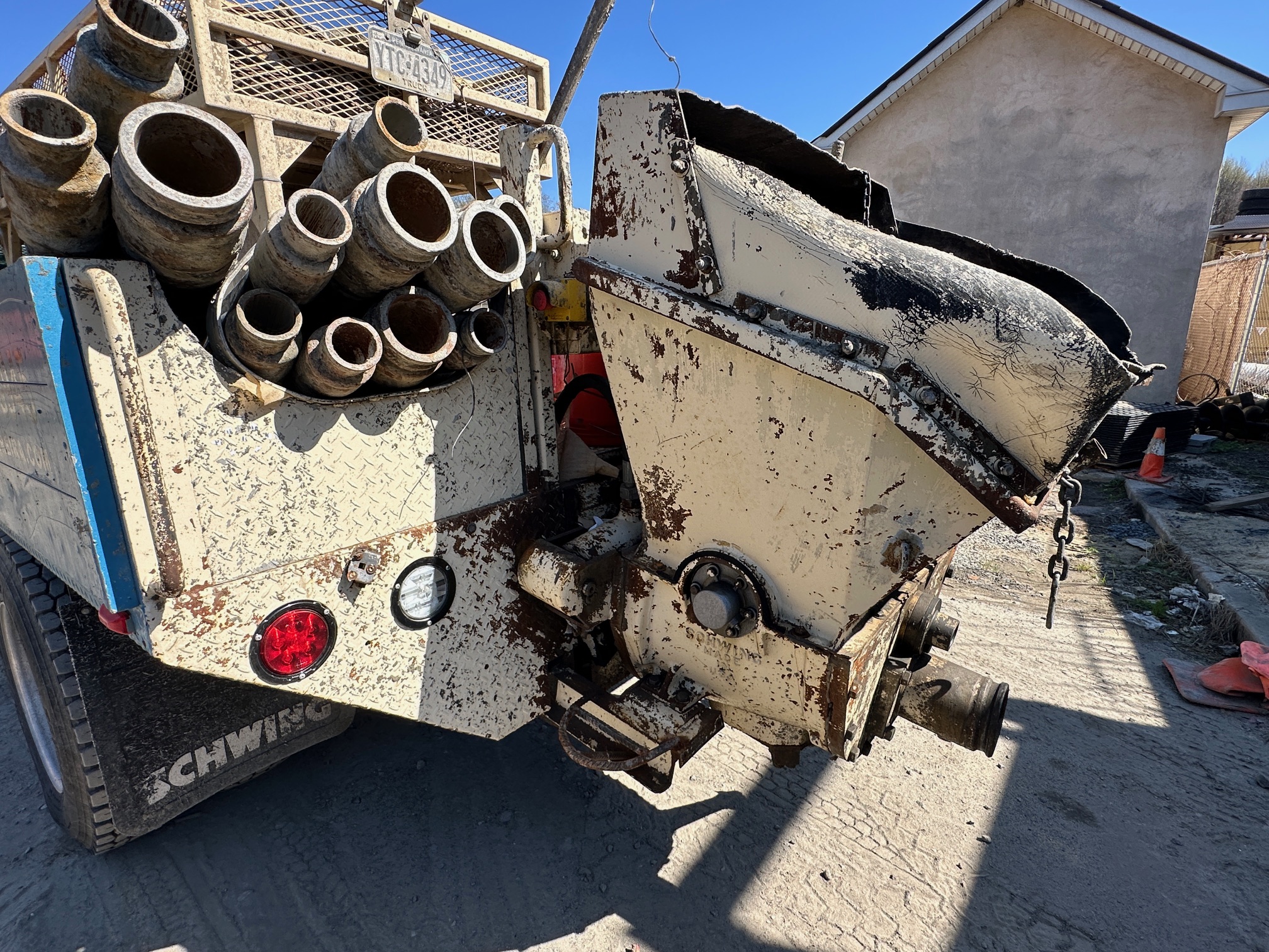 2006 FORD F650 Line Pump Truck - Image 20