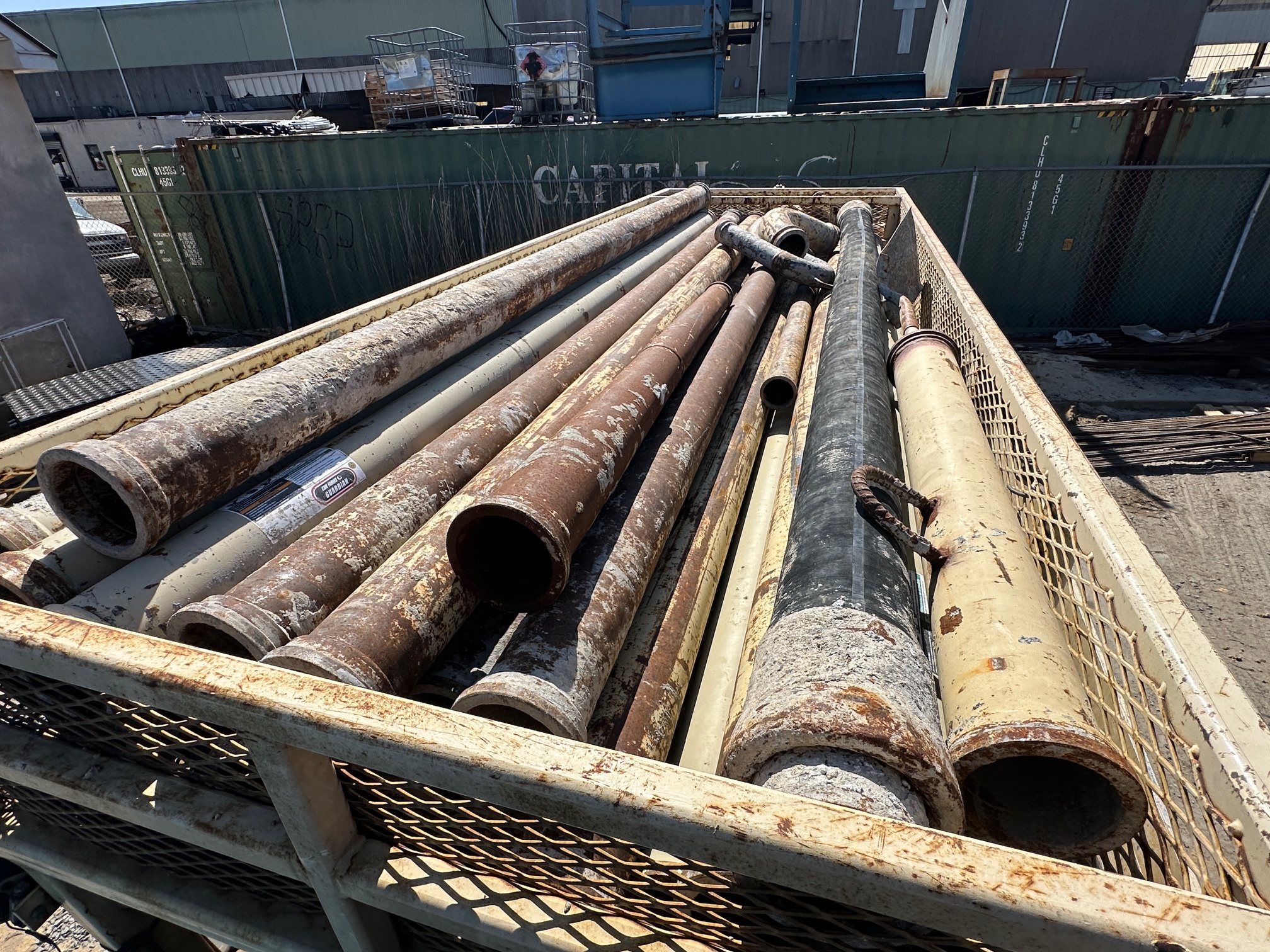 2006 FORD F650 Line Pump Truck - Image 28