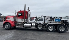 2009 KENWORTH W900L Heavy Hauler - Image 2