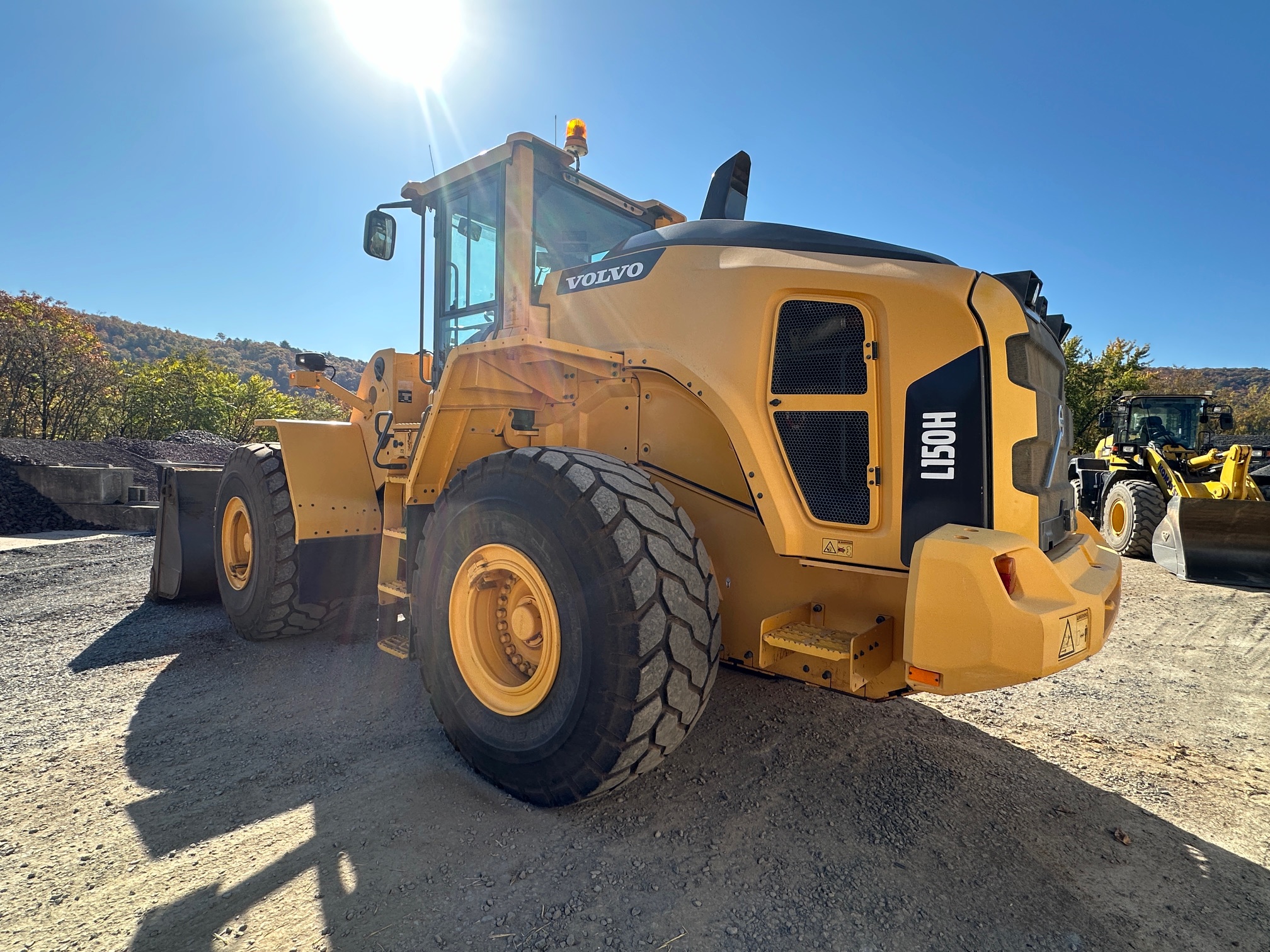 2015 VOLVO L150H - view 14 of 38