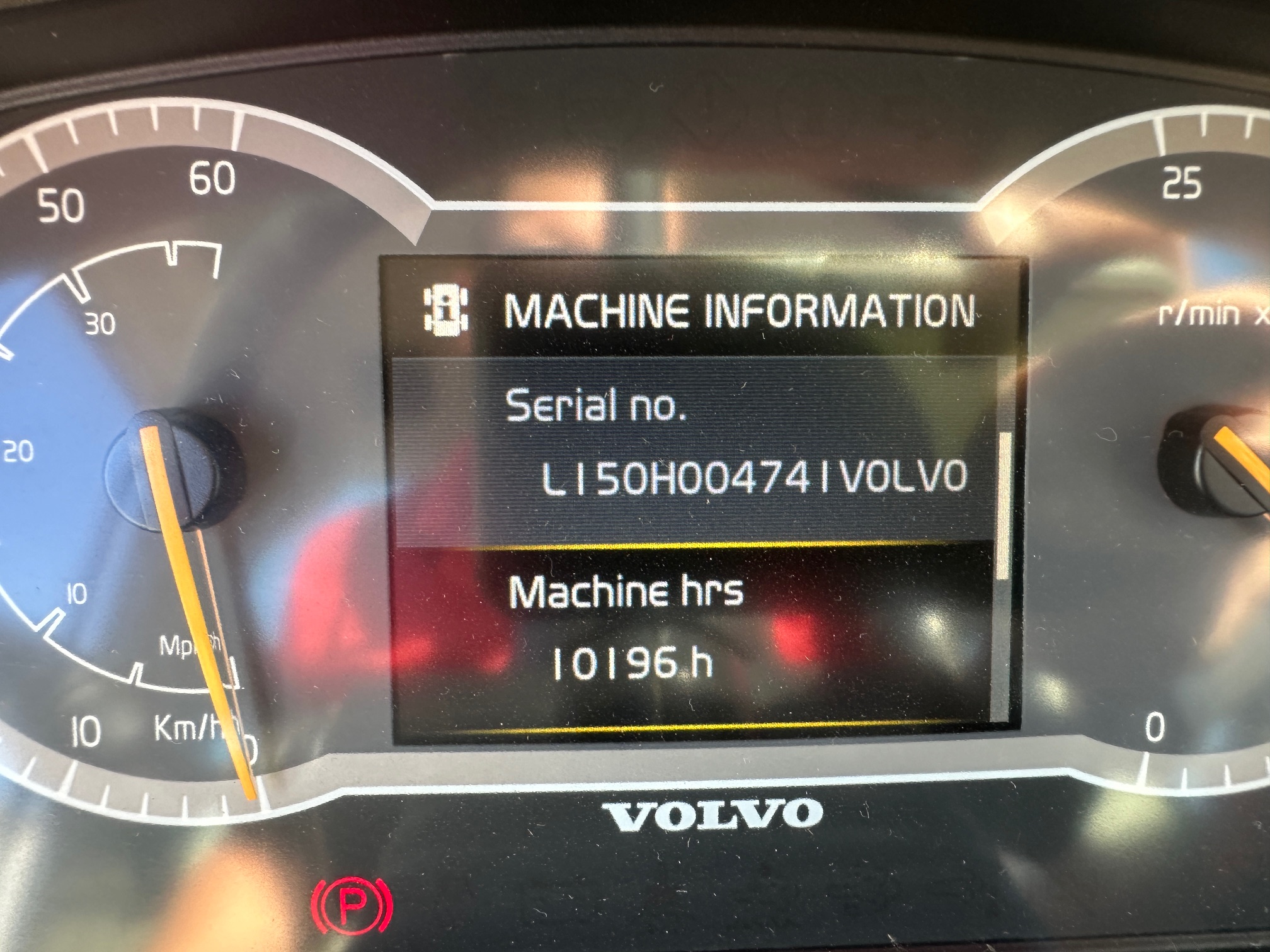 2015 VOLVO L150H - Image 24
