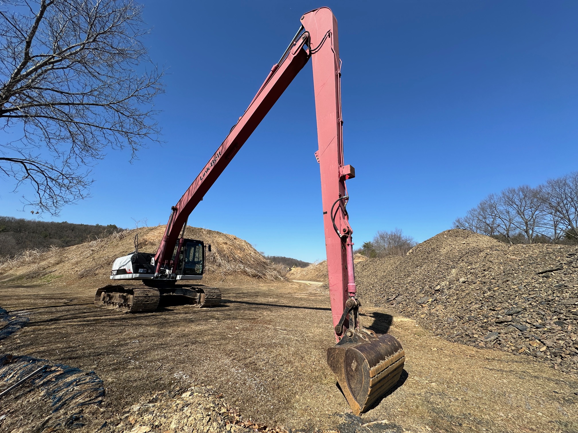 2010 LINK-BELT 240 X2 LF - Image 3