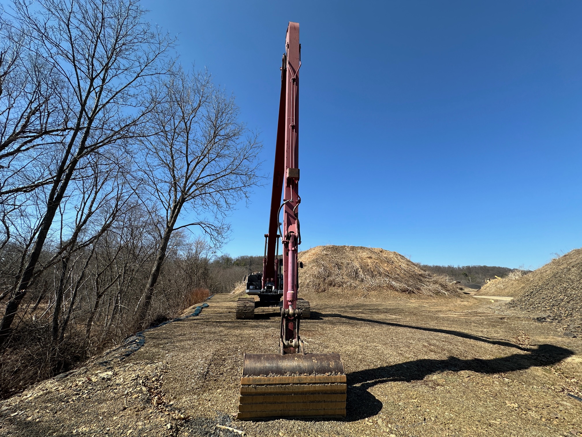 2010 LINK-BELT 240 X2 LF - view 5 of 37