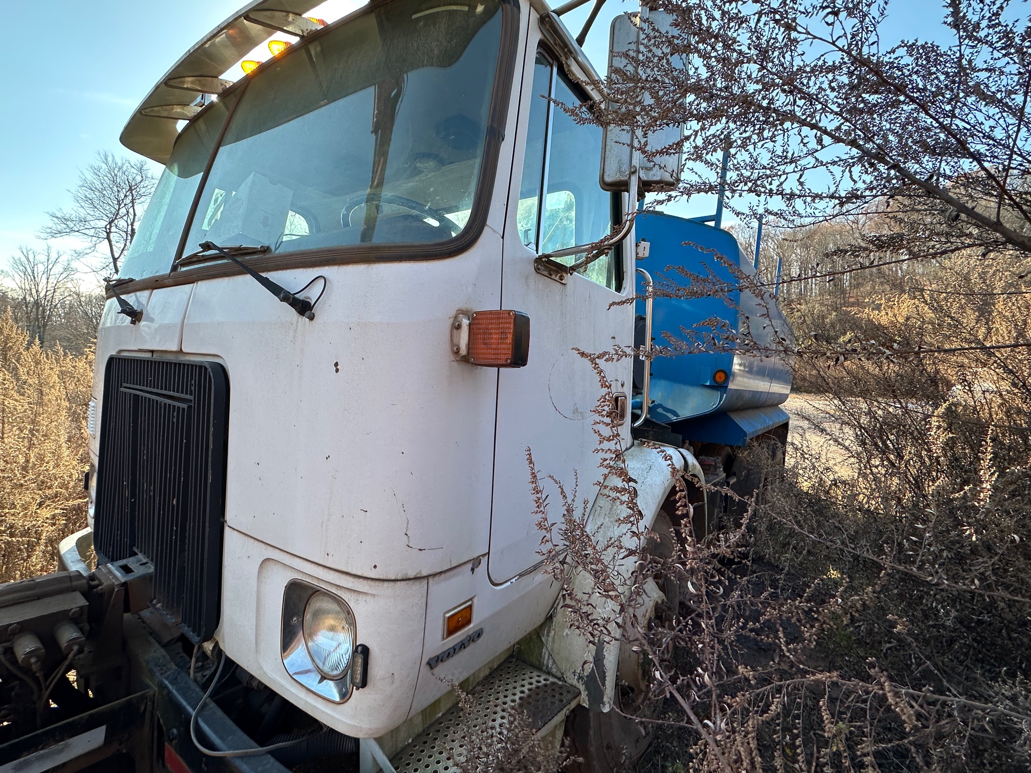 1999 VOLVO WX64 - Image 5