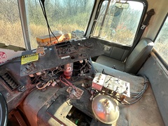 1999 VOLVO WX64 - Image 11