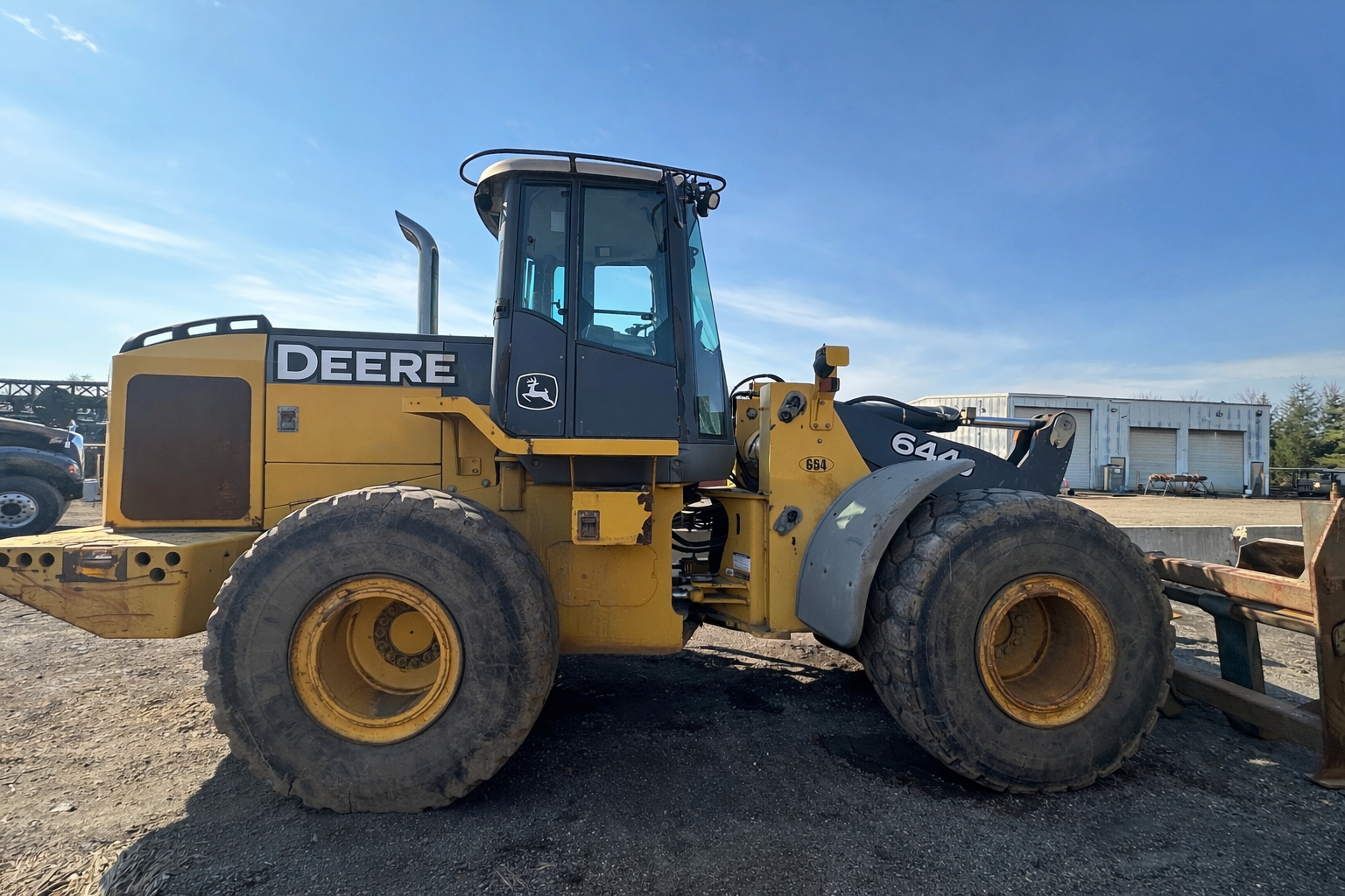 2008 DEERE 644J - view 4 of 34