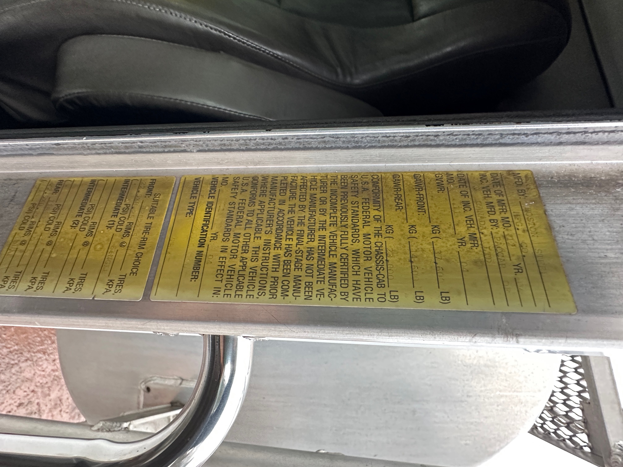 2005 KENWORTH T300 Tanker - Image 13