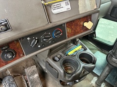 2005 KENWORTH T300 Tanker - Image 22