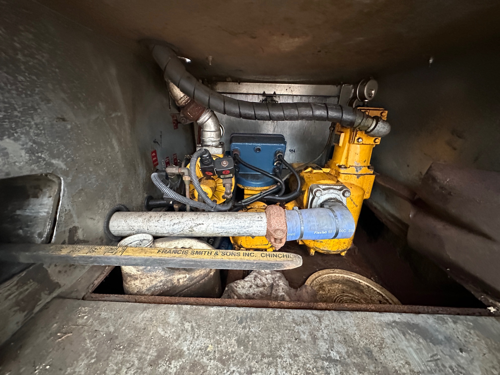 2005 KENWORTH T300 Tanker - Image 40