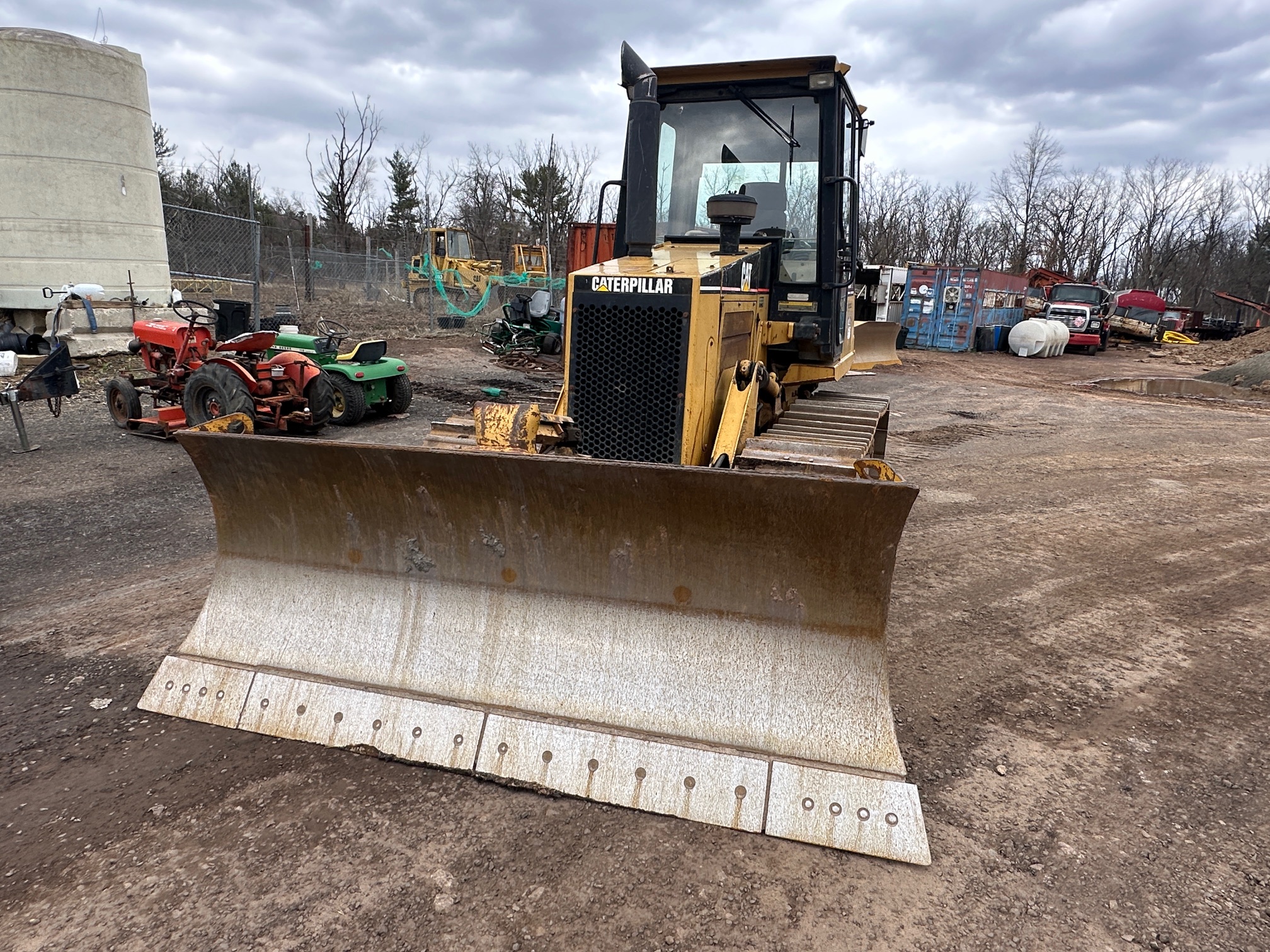 2001 CATERPILLAR D5C - Image 3