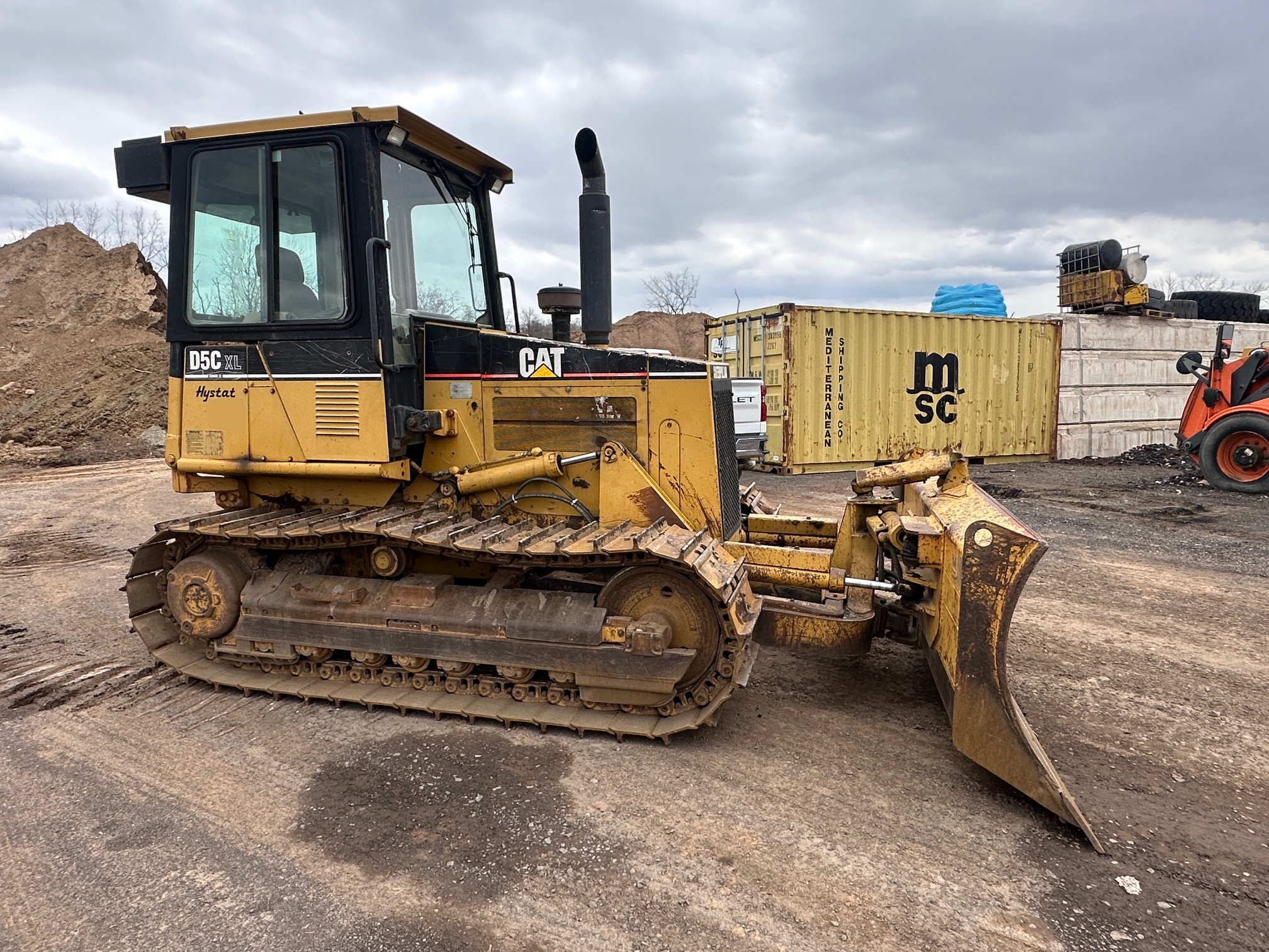 2001 CATERPILLAR D5C - view 7 of 39