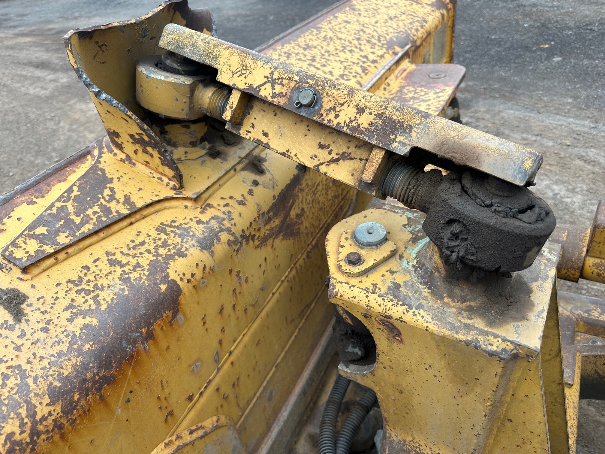 2001 CATERPILLAR D5C - view 19 of 39