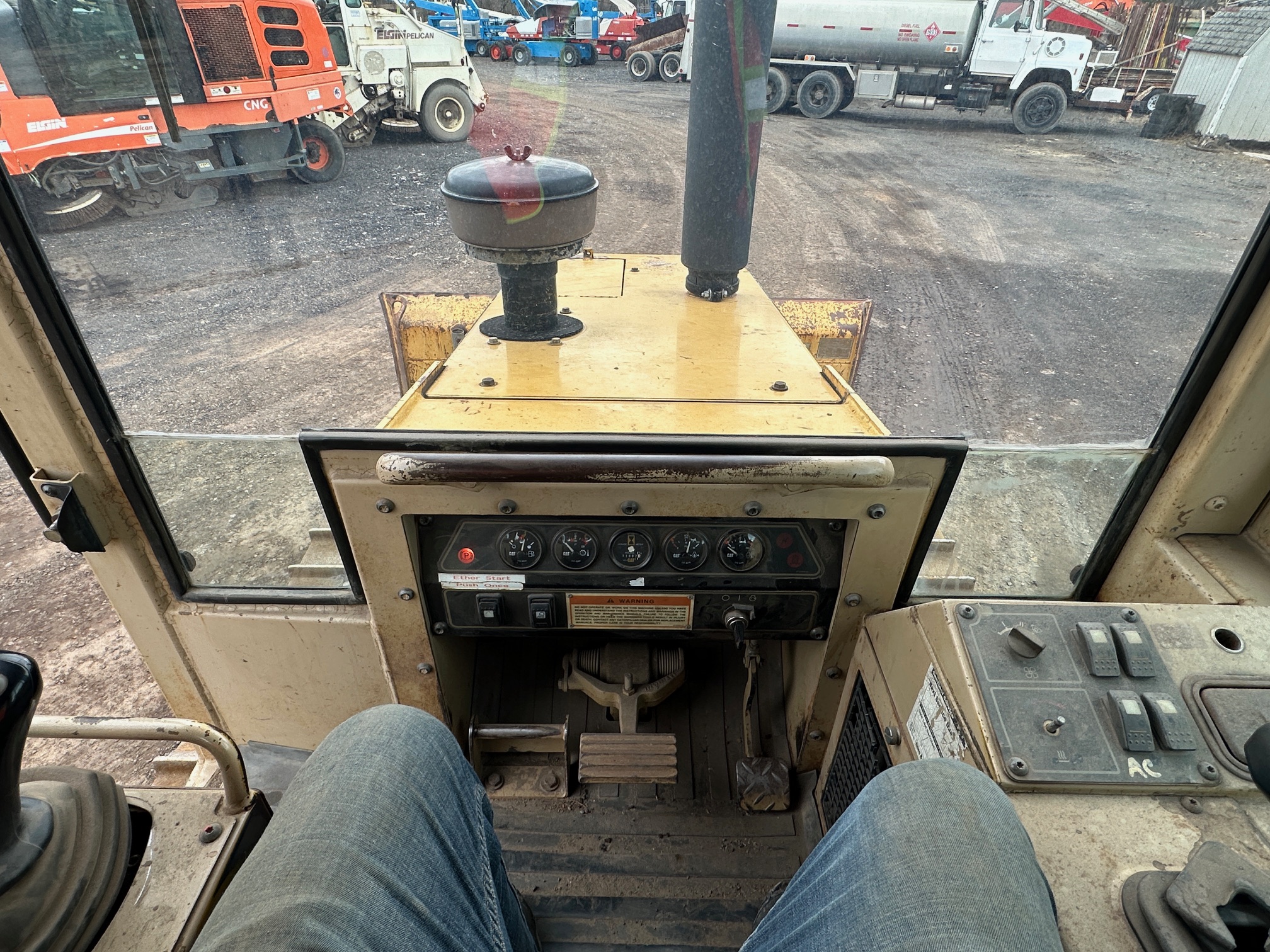 2001 CATERPILLAR D5C - Image 33