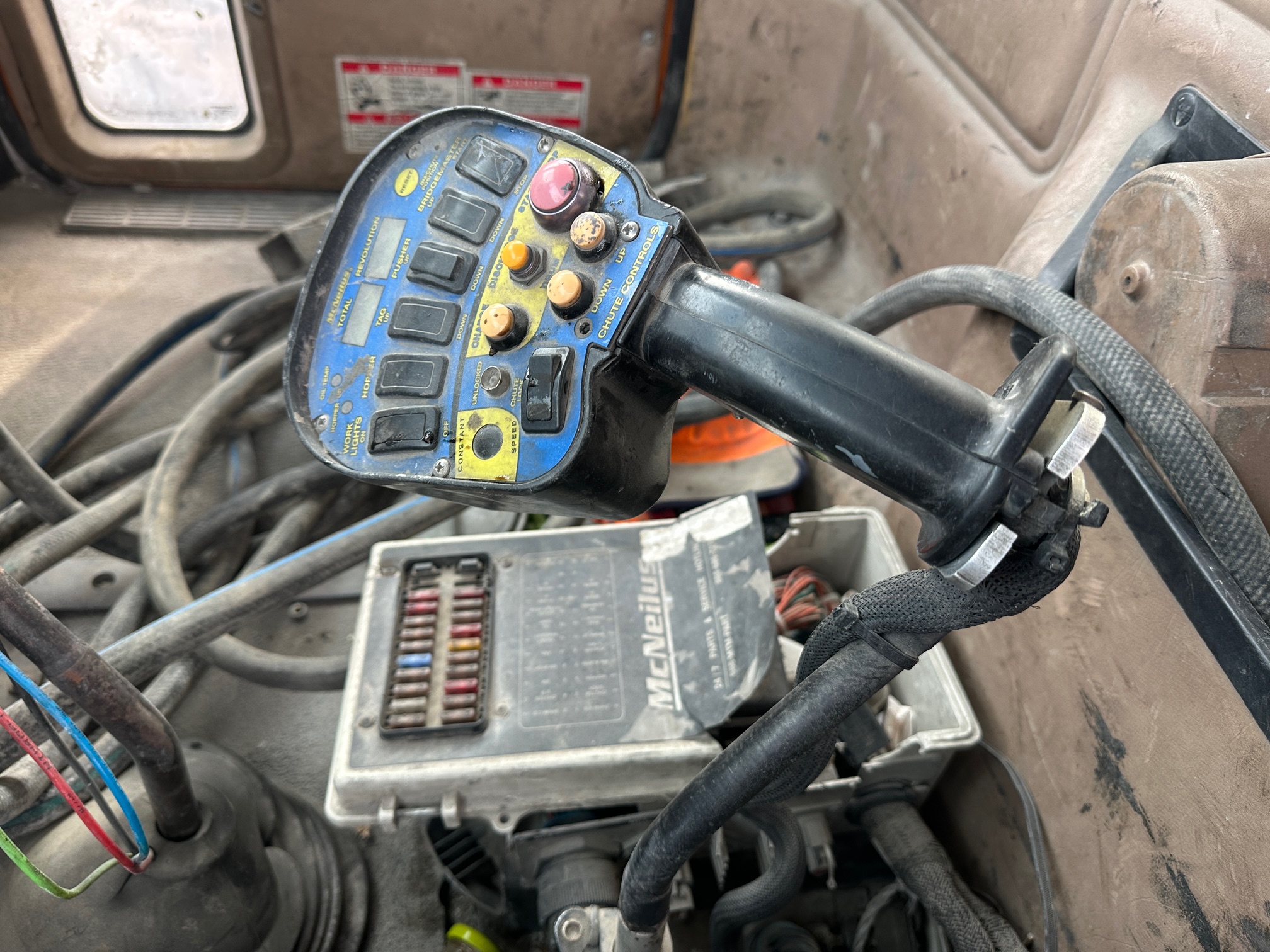 2007 MACK Granite CT713 #91 - Image 33