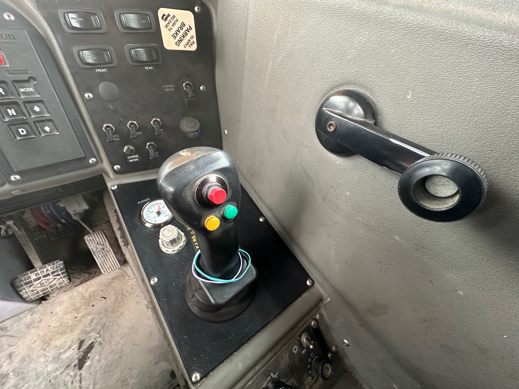 2020 PHOENIX Front Discharge - view 14 of 43