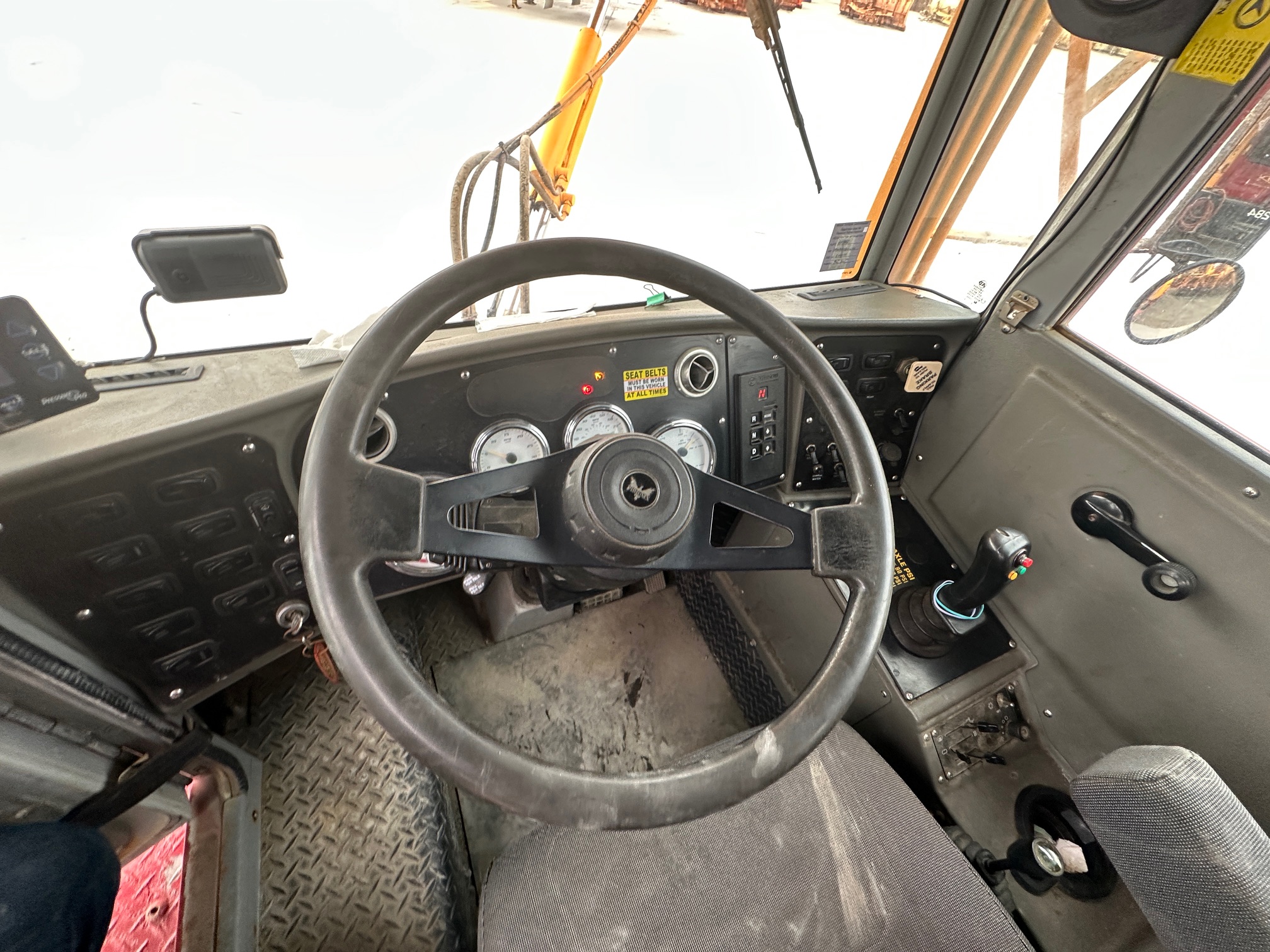 2020 PHOENIX Front Discharge - view 16 of 43