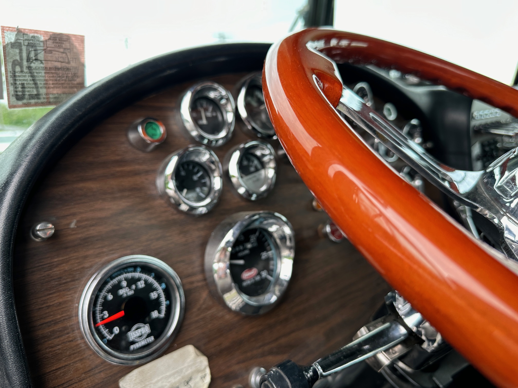 1984 PETERBILT 359 - Image 44