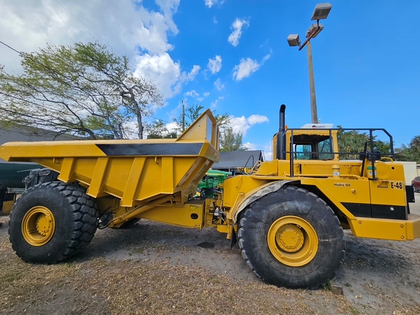 1990 CATERPILLAR D25D