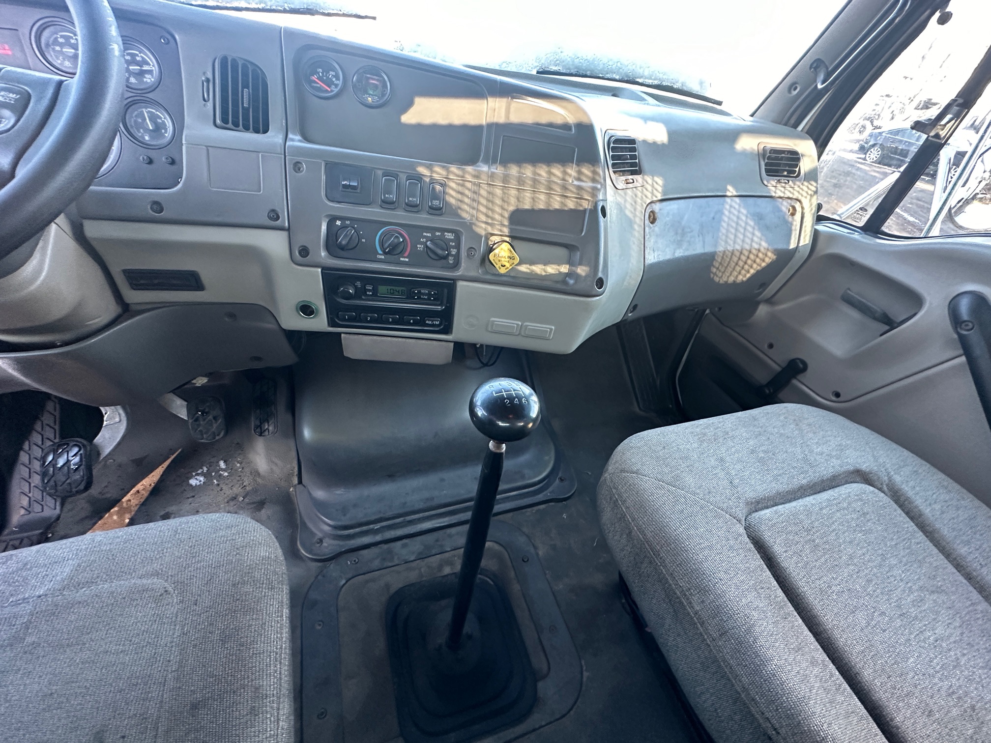 2006 STERLING L7500 - Image 32