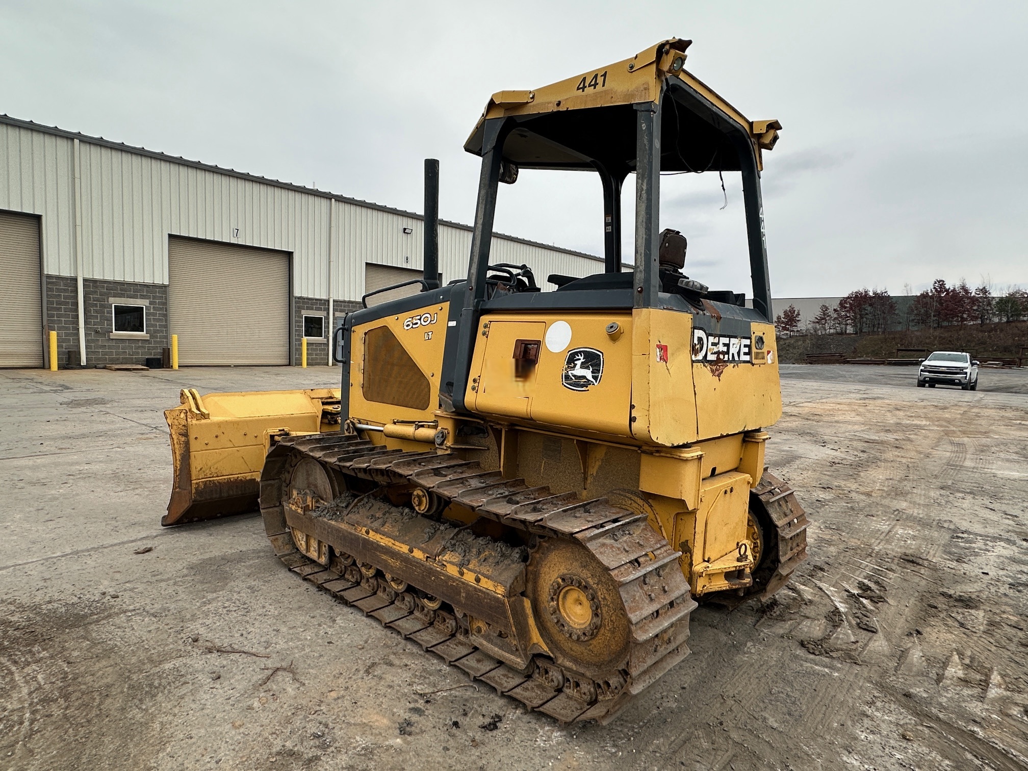 2007 DEERE 650J LT - Image 4