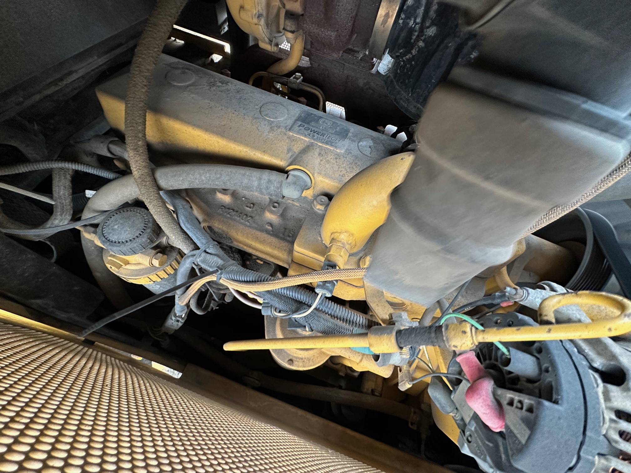 2007 DEERE 650J LT - Image 35