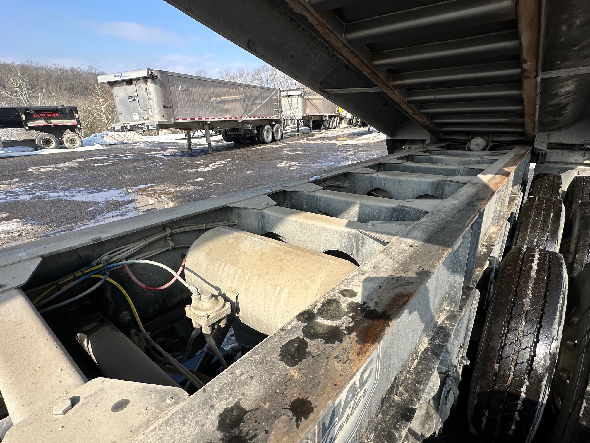 2021 MAC Quad Axle End Dump - Image 28