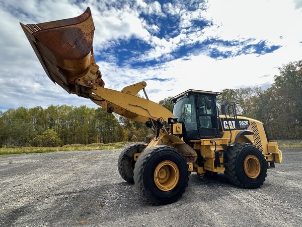 2013 CATERPILLAR 962K