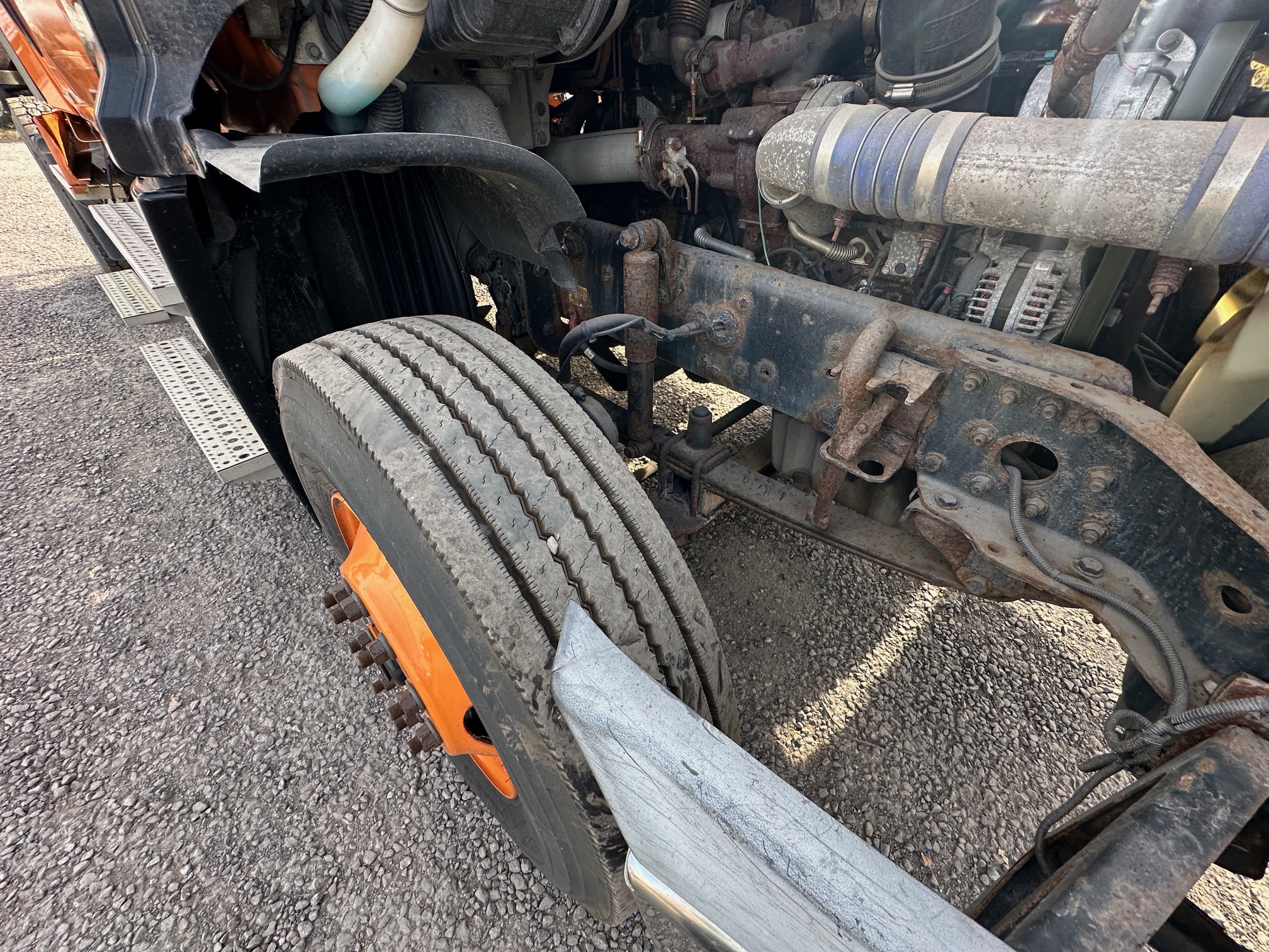 2012 FREIGHTLINER Cascadia 125 - Image 35