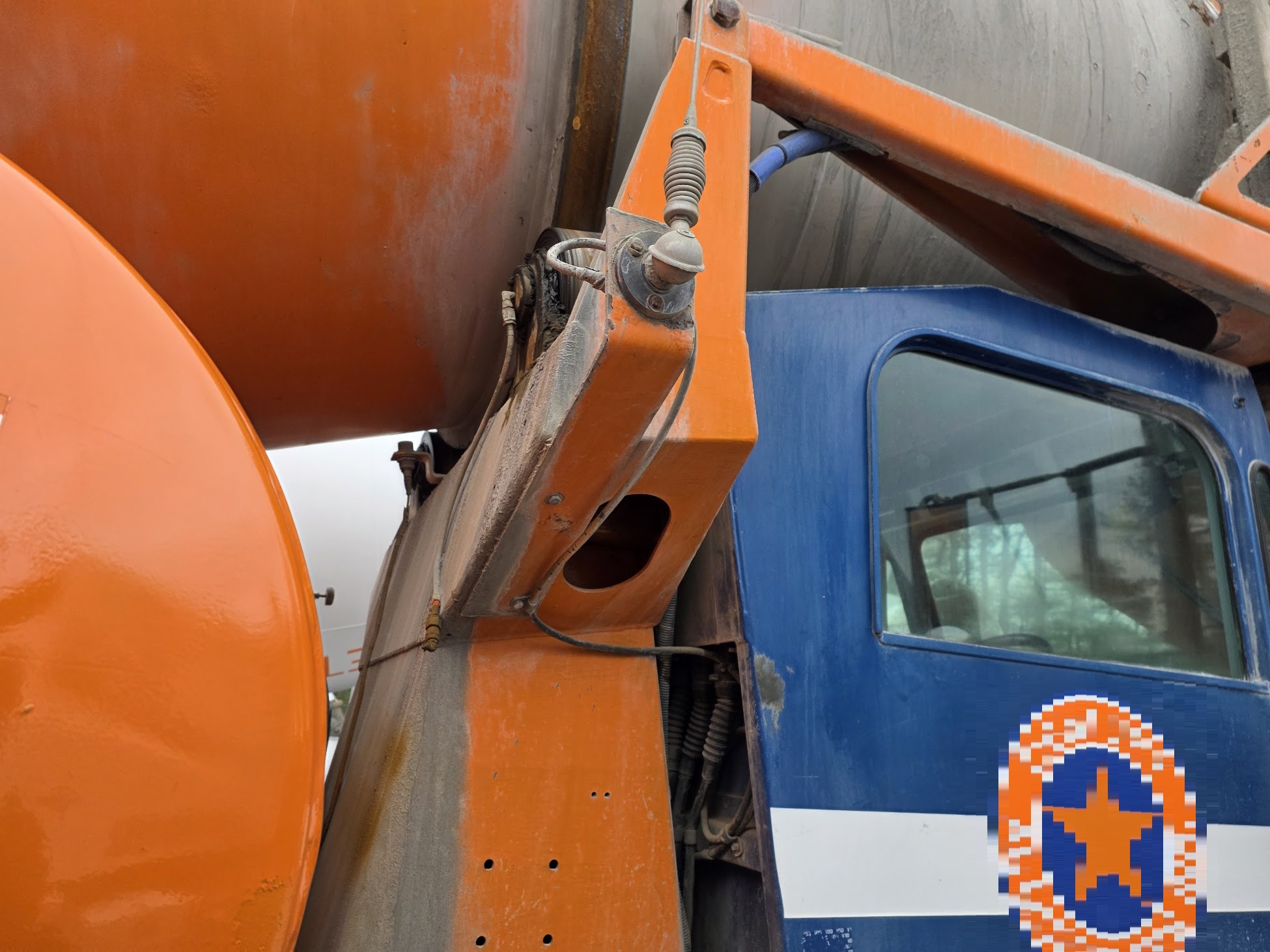 2008 OSHKOSH Front Discharge - Image 10