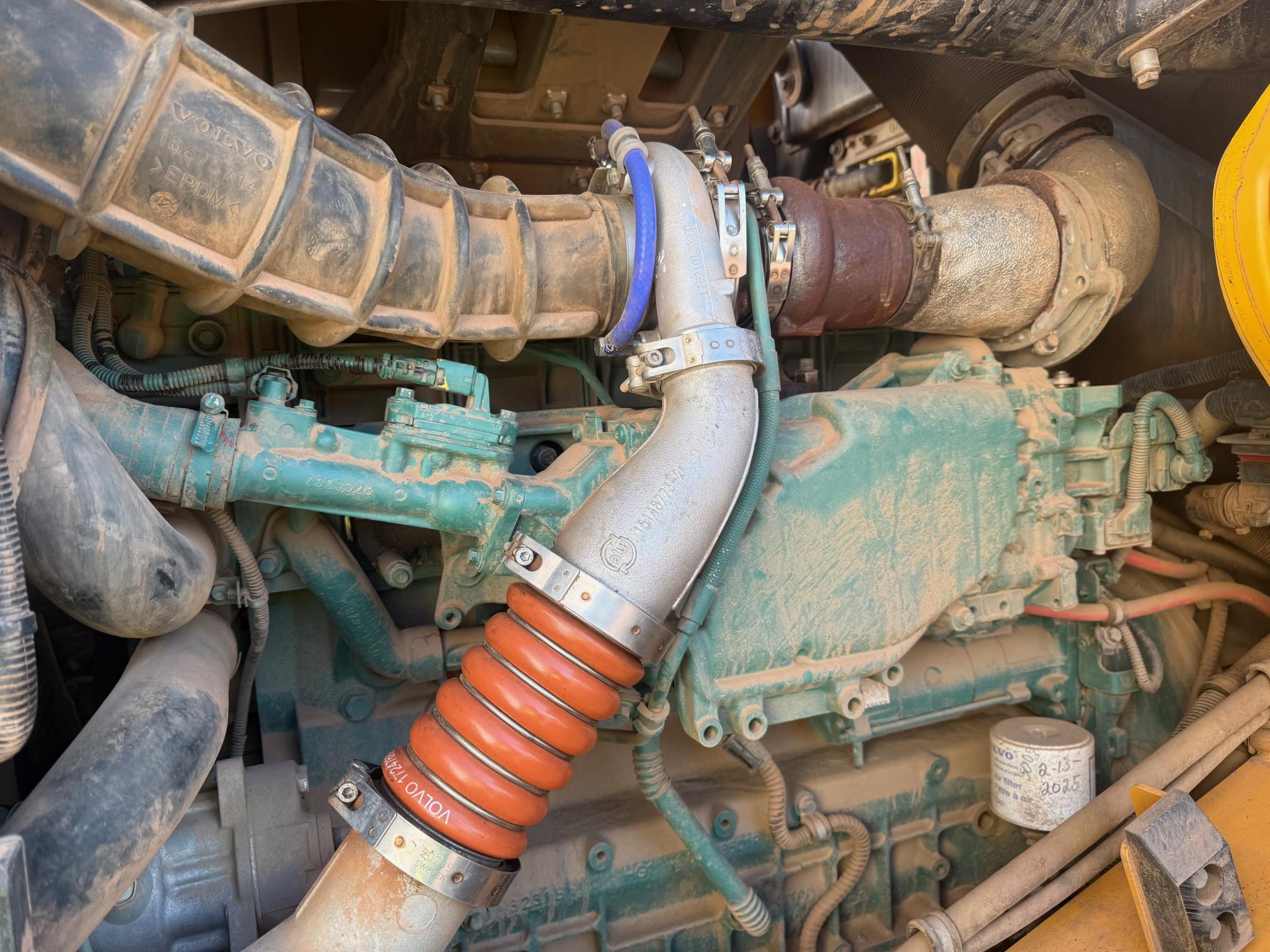 2016 VOLVO L90H - view 11 of 29