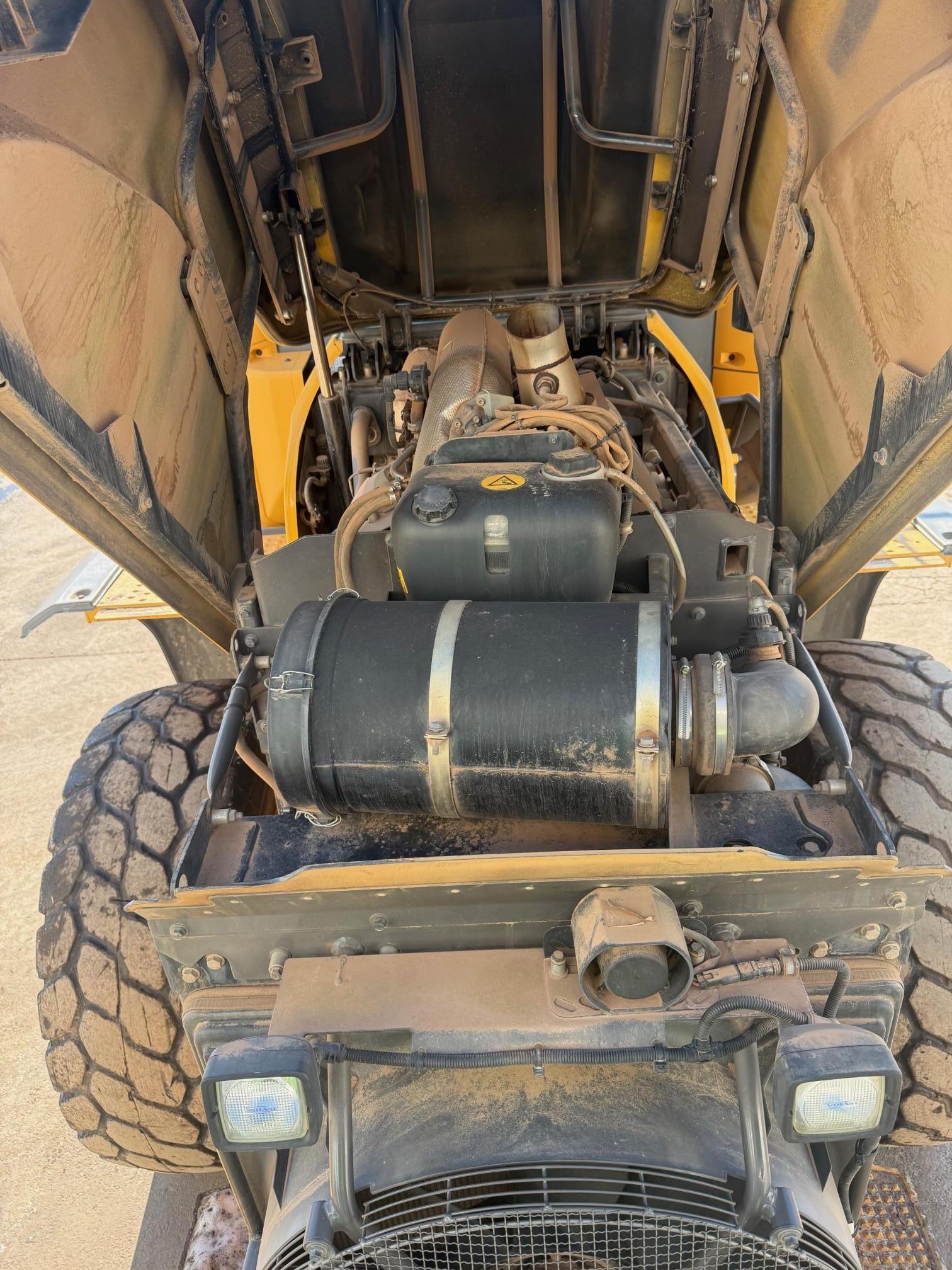 2016 VOLVO L90H - view 12 of 29