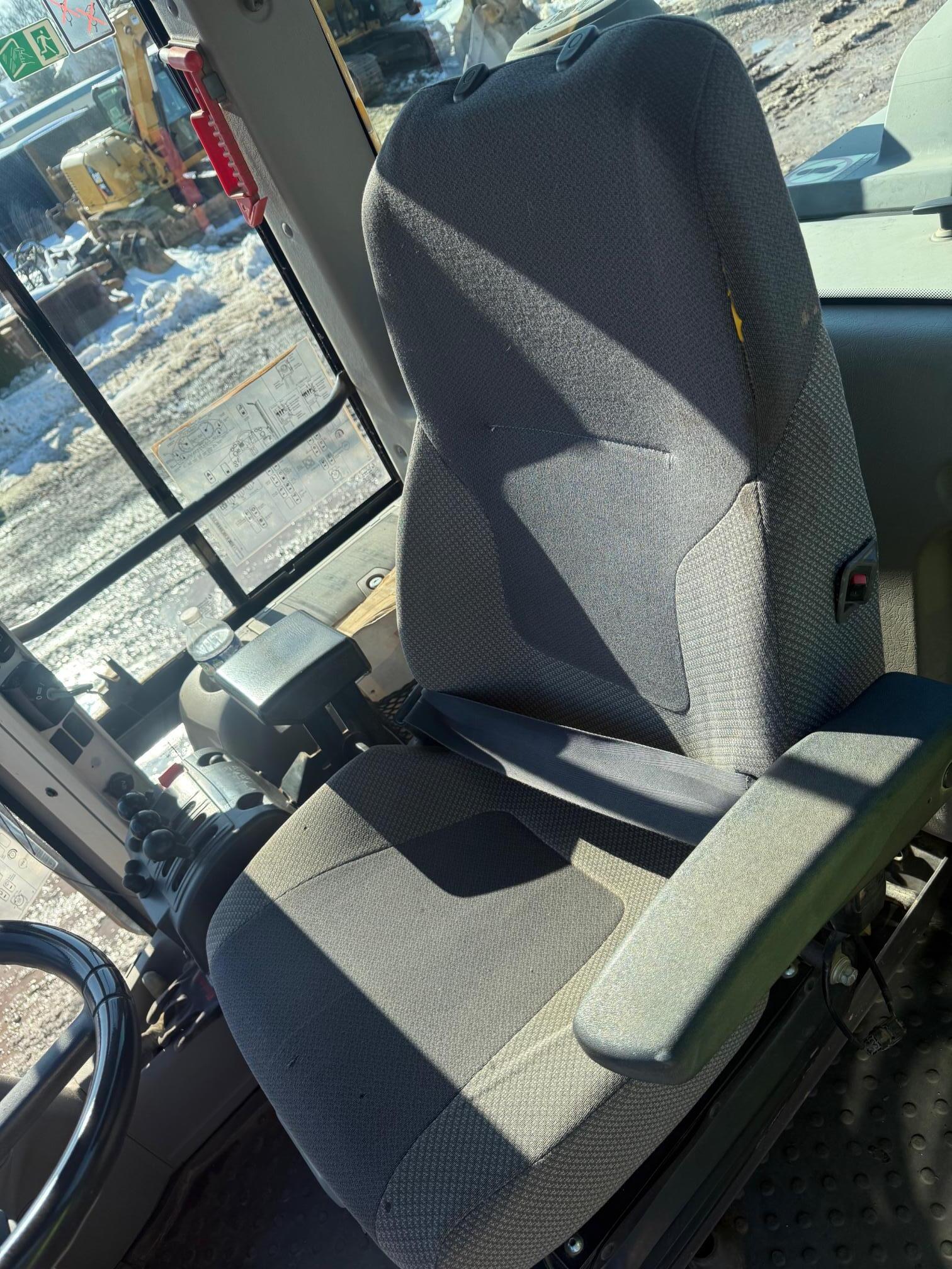 2016 VOLVO L90H - Image 29