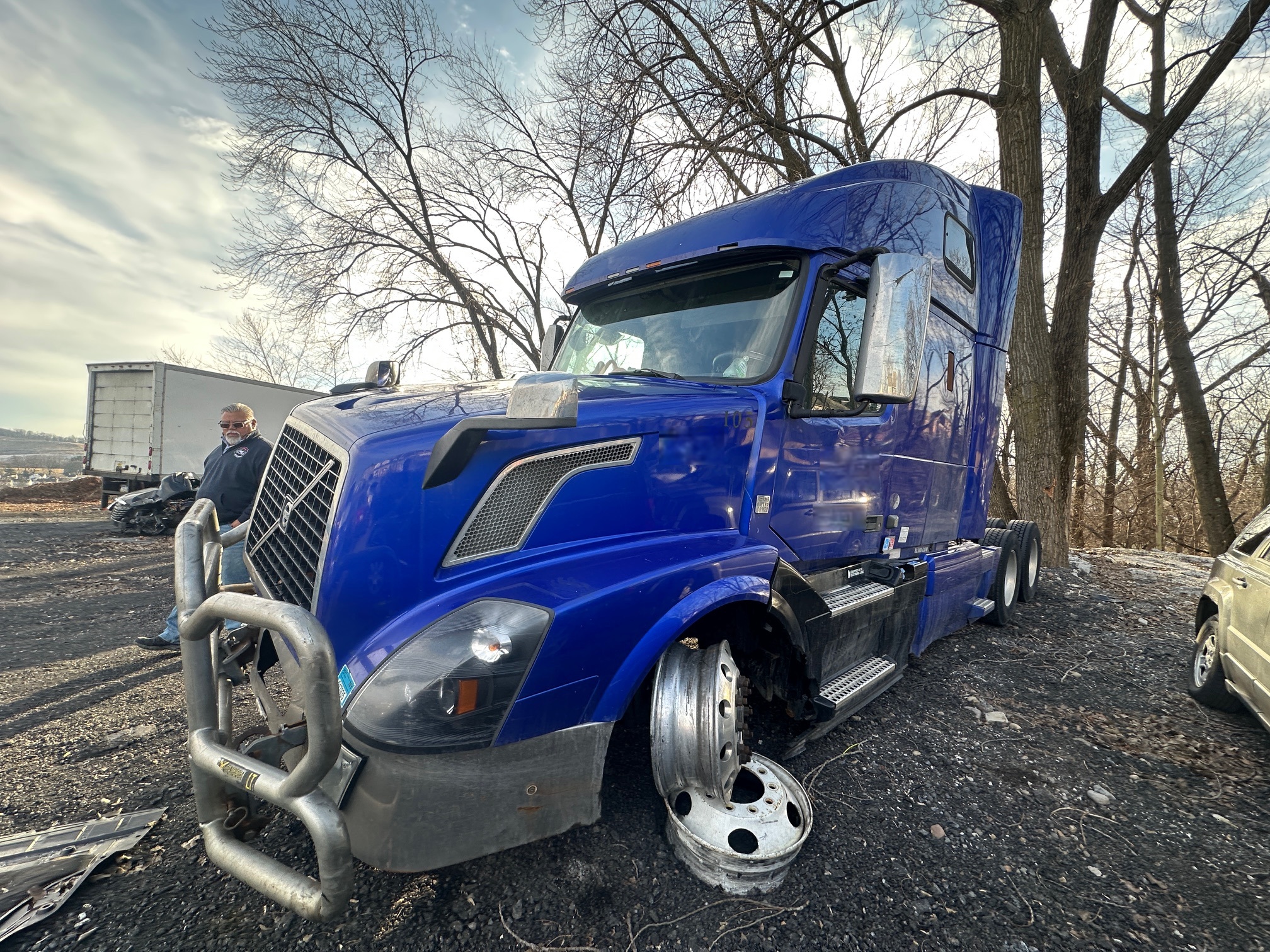 2016 VOLVO VNL64T760 - view 1 of 12