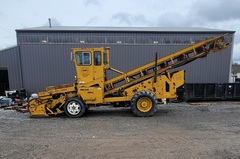 1981 ATHEY 7-12D - Image 1