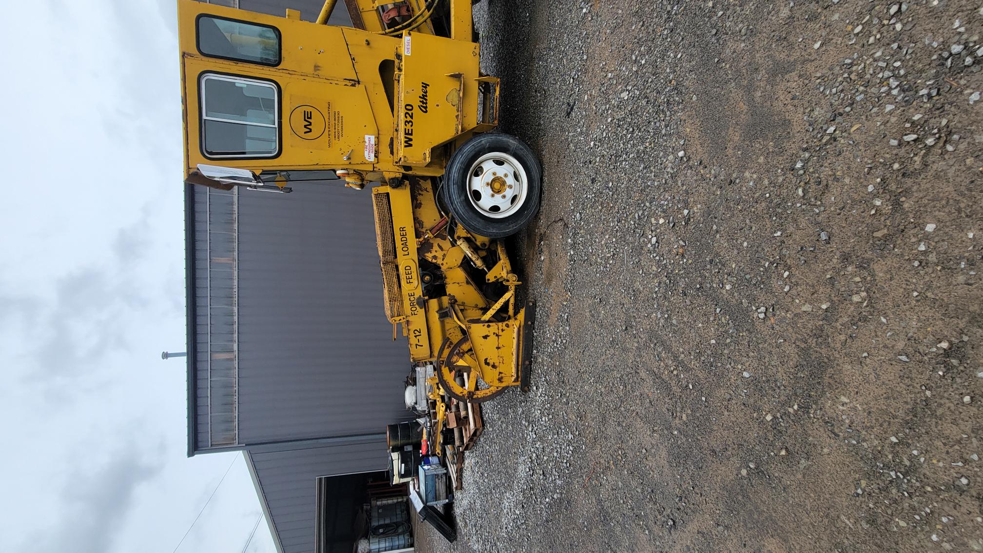 1981 ATHEY 7-12D - Image 2