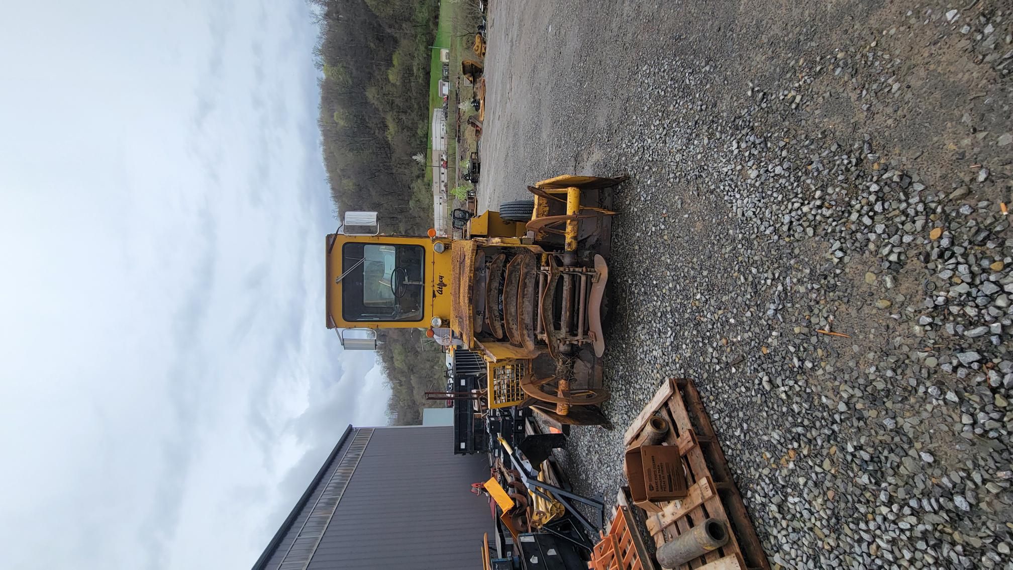 1981 ATHEY 7-12D - view 3 of 8