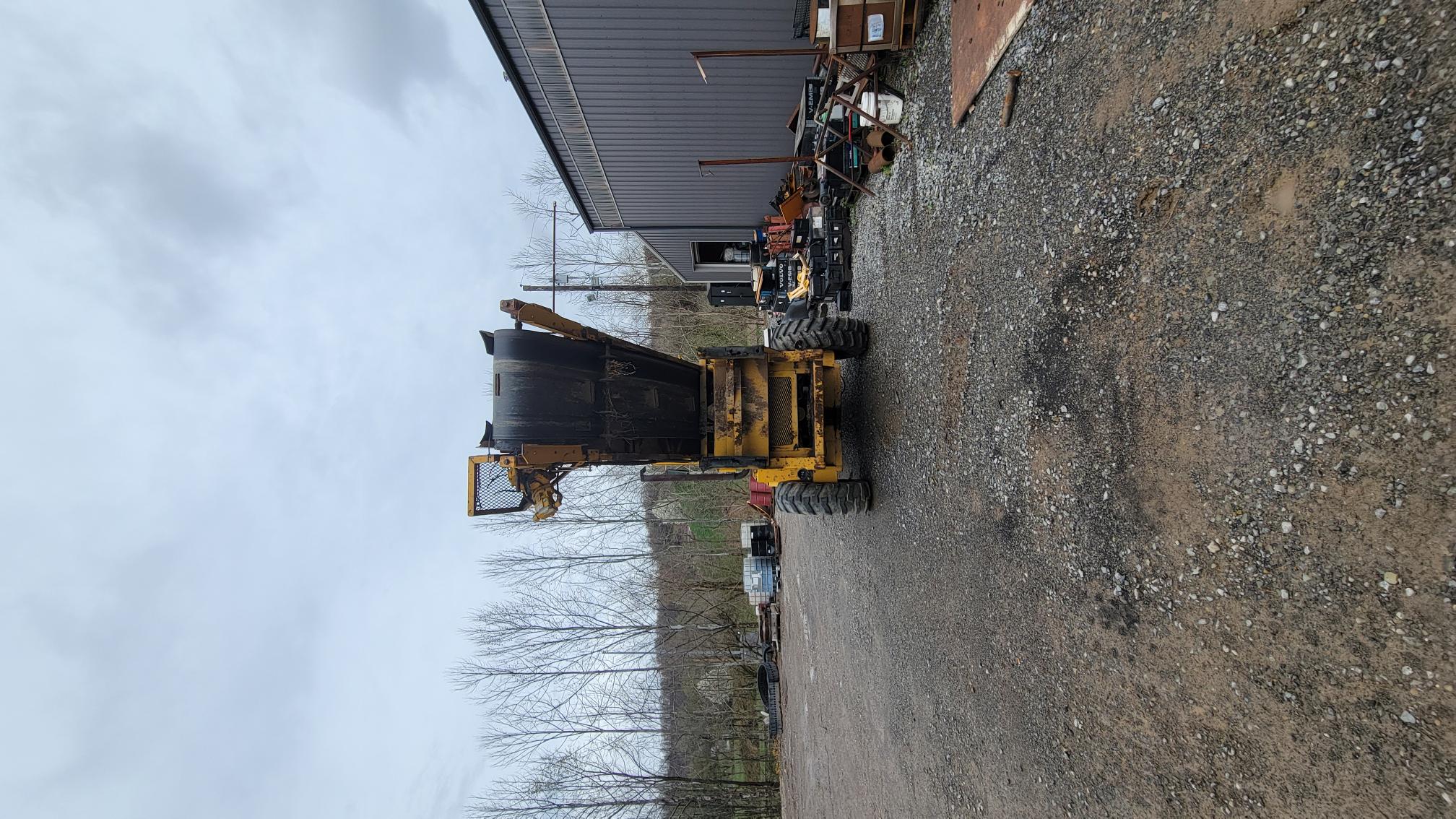 1981 ATHEY 7-12D - view 4 of 8