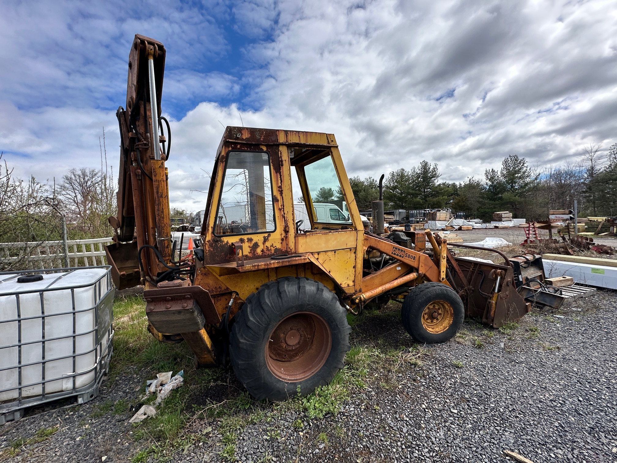 1975 CASE 580B - view 2 of 30