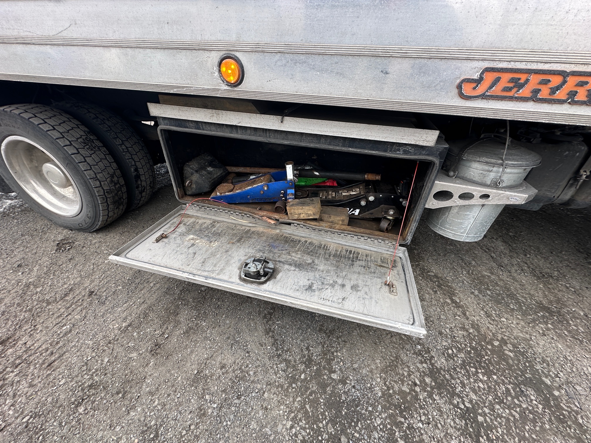 2017 FORD F550 Rollback - view 8 of 45