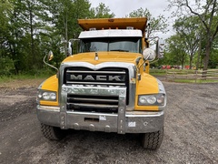 2016 MACK Granite GU713 - Image 4