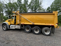 2016 MACK Granite GU713 - Image 13