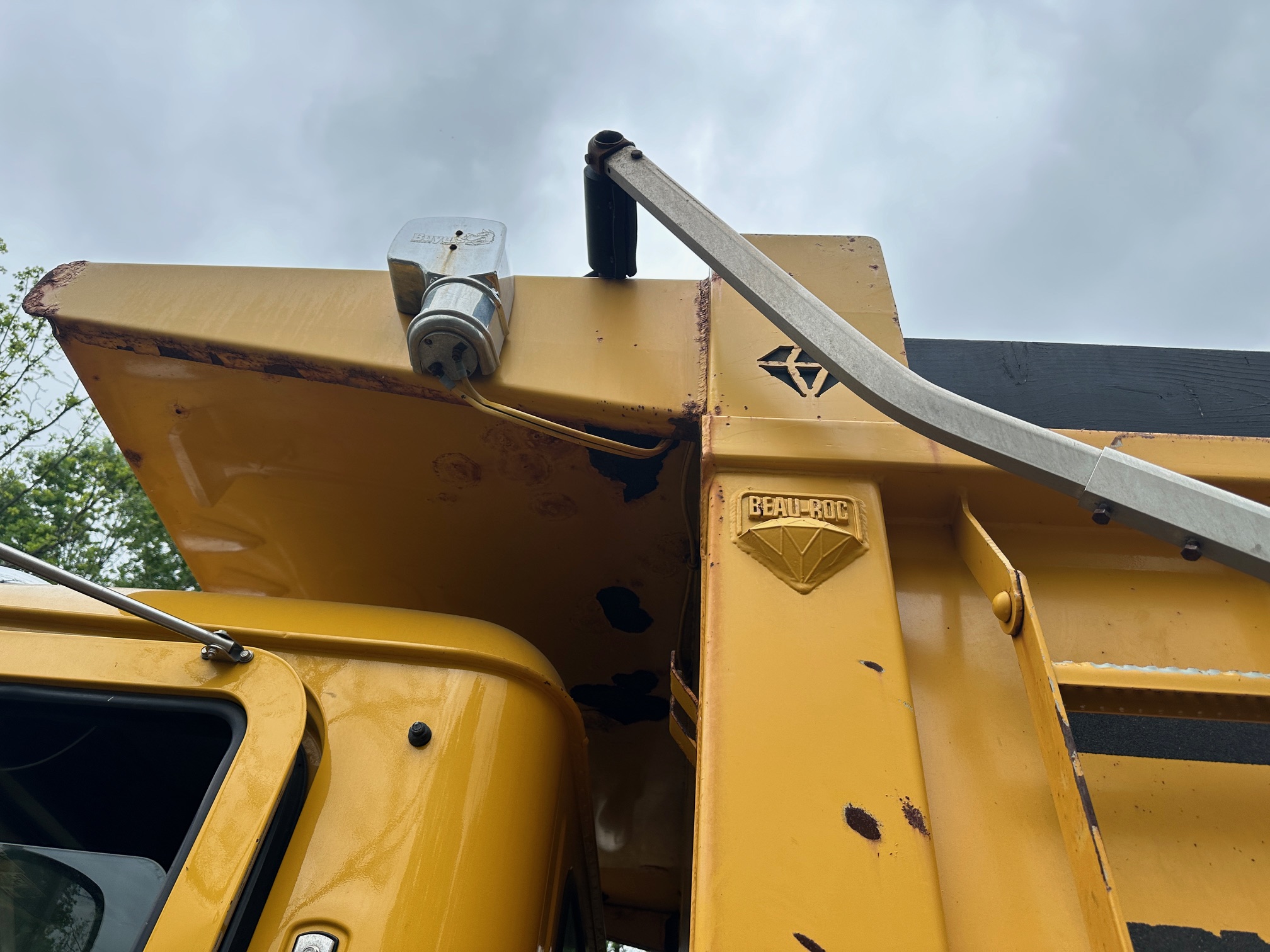 2016 MACK Granite GU713 - Image 41